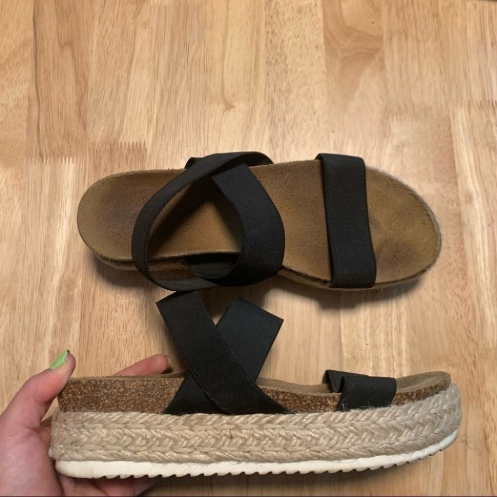Steve Madden Black Espadrilles Platform Sandals Size 9